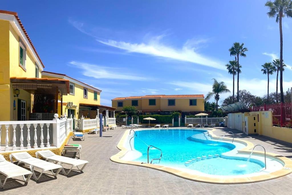 3Etagen-Ferienhaus,beheizter Pool,WLan,Entspannung Maspalomas  Exterior foto